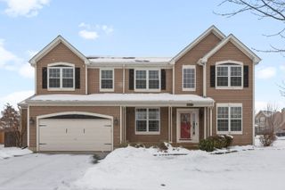 658 N Silver Leaf Lane, Round Lake, IL 60073