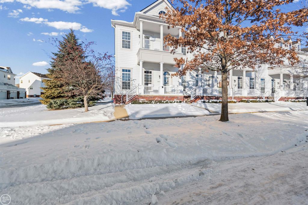 18873 Johannes Street, Macomb Twp, MI 48042