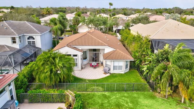 19360 Skyridge Circle, Boca Raton, FL 33498