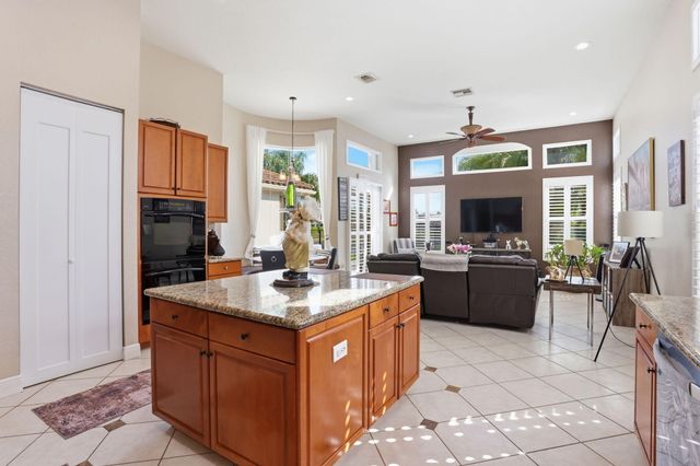 19360 Skyridge Circle, Boca Raton, FL 33498