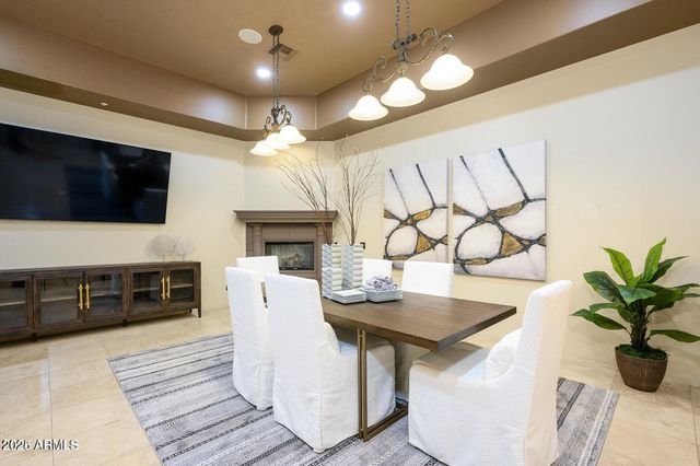 8214 E KAEL Street, Mesa, AZ 85207