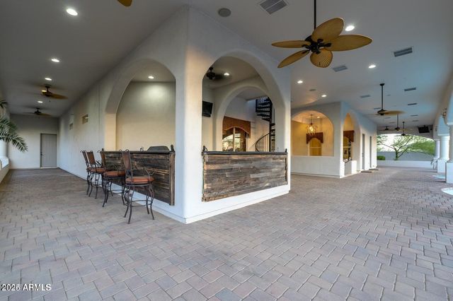 8214 E KAEL Street, Mesa, AZ 85207