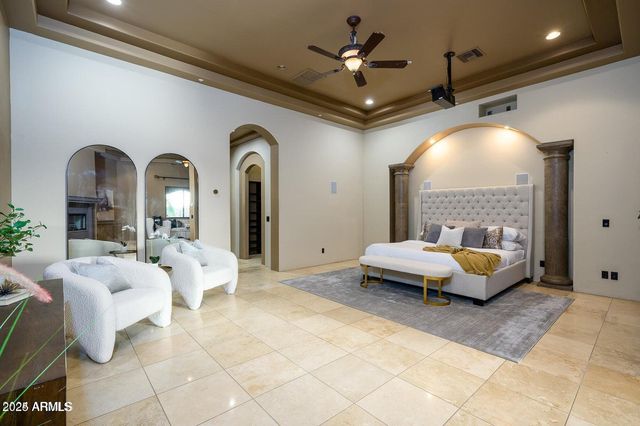 8214 E KAEL Street, Mesa, AZ 85207