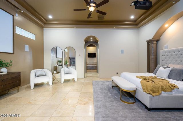 8214 E KAEL Street, Mesa, AZ 85207