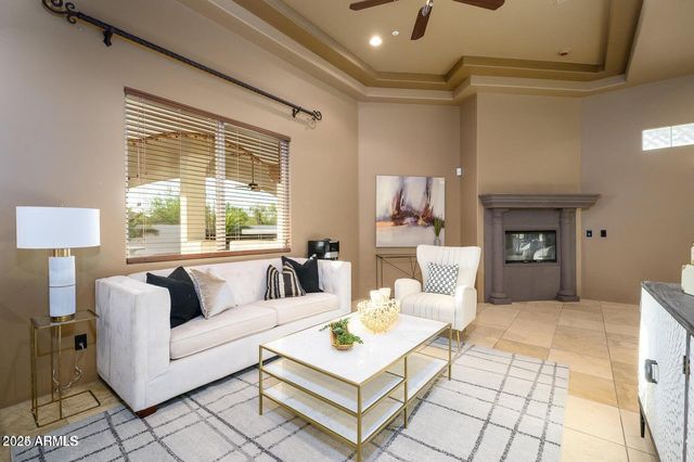 8214 E KAEL Street, Mesa, AZ 85207