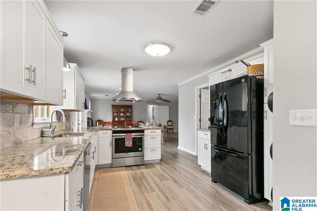 13392 LAKEWOOD LOOP, Northport, AL 35473