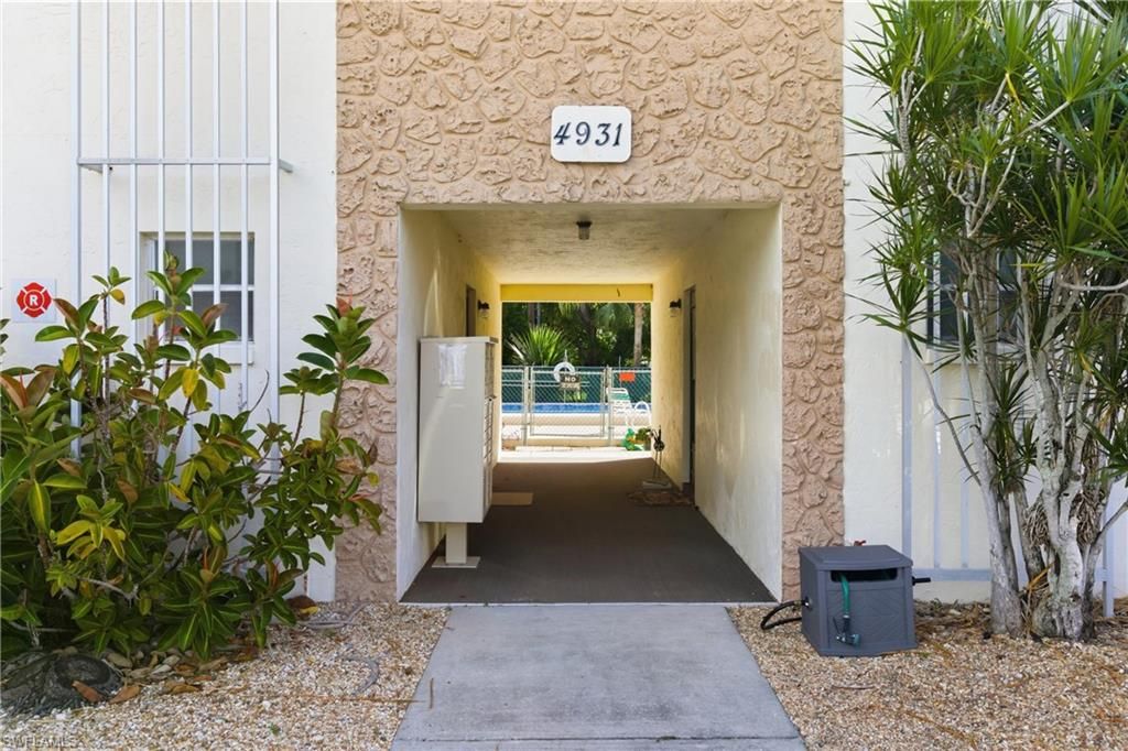4931 Vincennes CT 4, CAPE CORAL, FL 33904 — photo 3