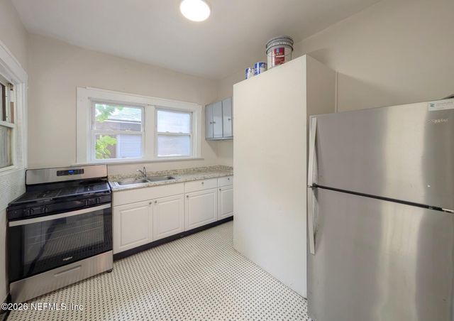 2022 DELLWOOD Avenue 1-5, Jacksonville, FL 32204