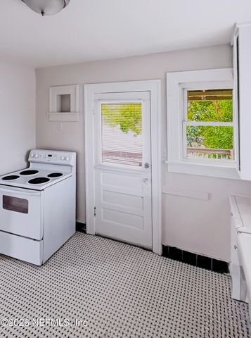 2022 DELLWOOD Avenue 1-5, Jacksonville, FL 32204