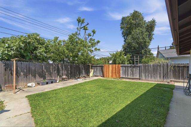 3171 Nordyke Dr, Sacramento, CA 95833