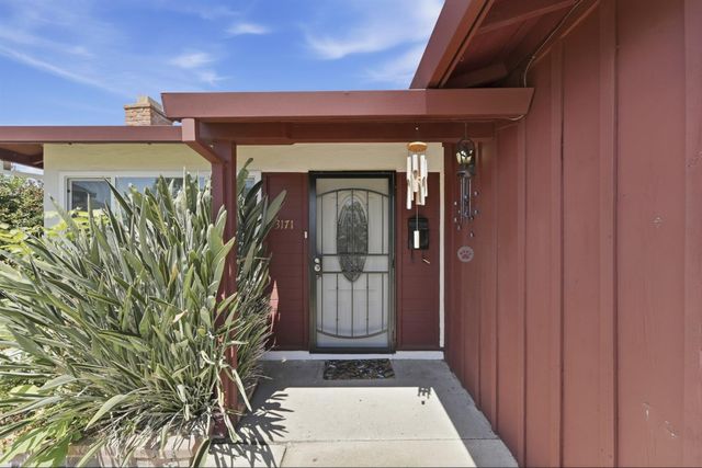 3171 Nordyke Dr, Sacramento, CA 95833