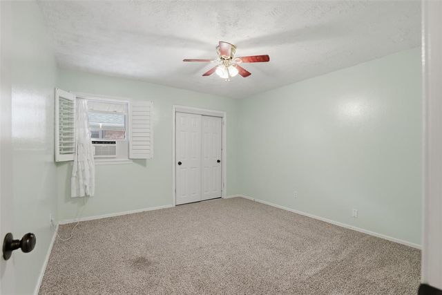 6728 N Meridian Avenue C, Oklahoma City, OK 73116