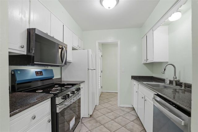 6728 N Meridian Avenue C, Oklahoma City, OK 73116