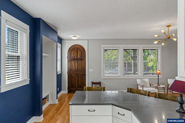 1760 Gwinn St E, Monmouth, OR 97361