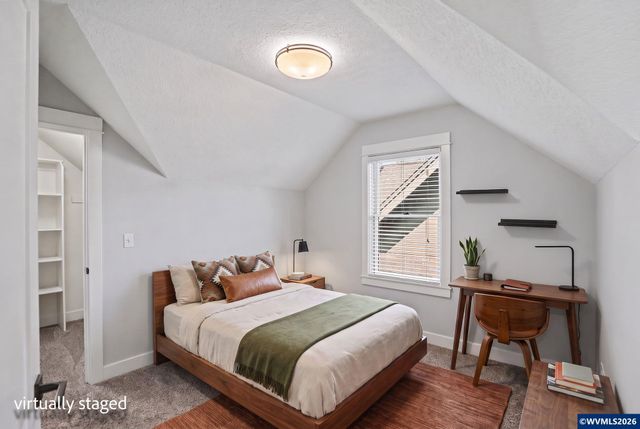 1760 Gwinn St E, Monmouth, OR 97361