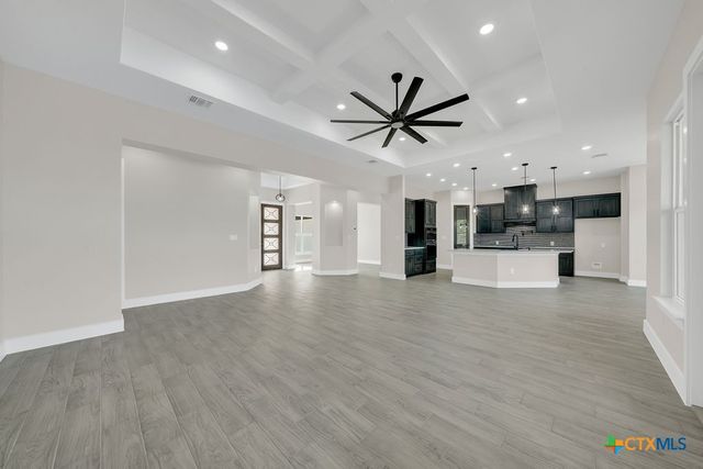 257 Private Road 2774, Mico, TX 78056