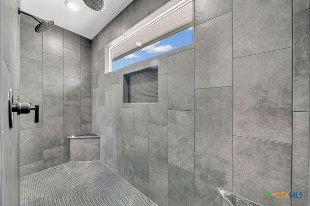 257 Private Road 2774, Mico, TX 78056