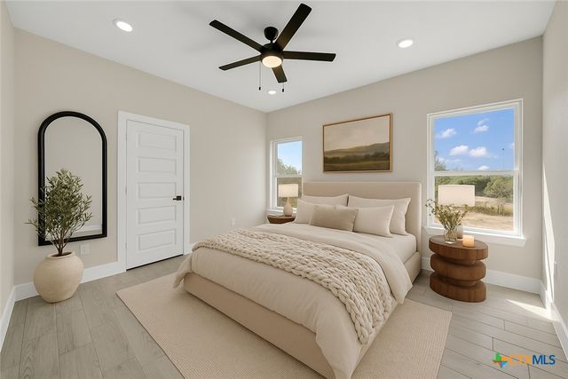 257 Private Road 2774, Mico, TX 78056