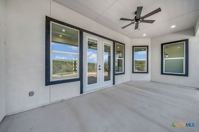 257 Private Road 2774, Mico, TX 78056