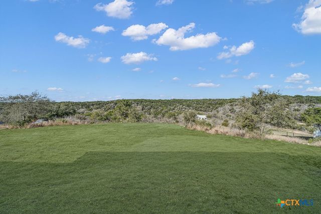 257 Private Road 2774, Mico, TX 78056