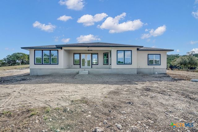 257 Private Road 2774, Mico, TX 78056