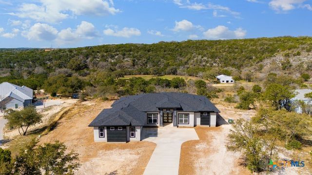 257 Private Road 2774, Mico, TX 78056