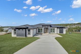 257 Private Road 2774, Mico, TX 78056