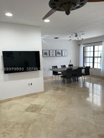 612 Hibiscus Dr, Hallandale Beach, FL 33009
