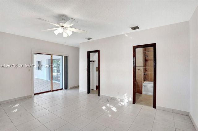 612 Hibiscus Dr, Hallandale Beach, FL 33009