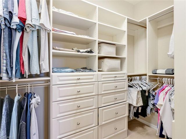 9071 ALBION LN N # 5701, Naples, FL 34113