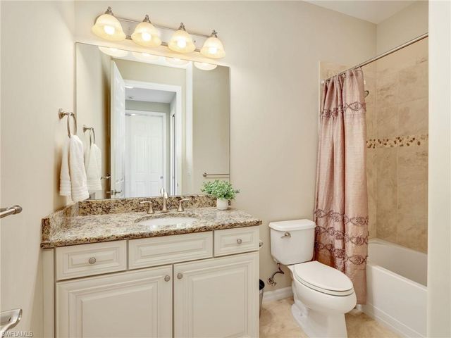 9071 ALBION LN N # 5701, Naples, FL 34113