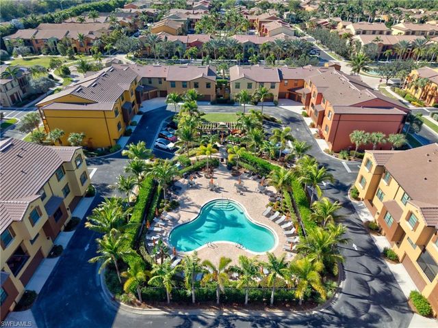 9071 ALBION LN N # 5701, Naples, FL 34113