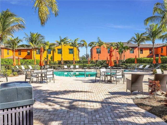 9071 ALBION LN N # 5701, Naples, FL 34113