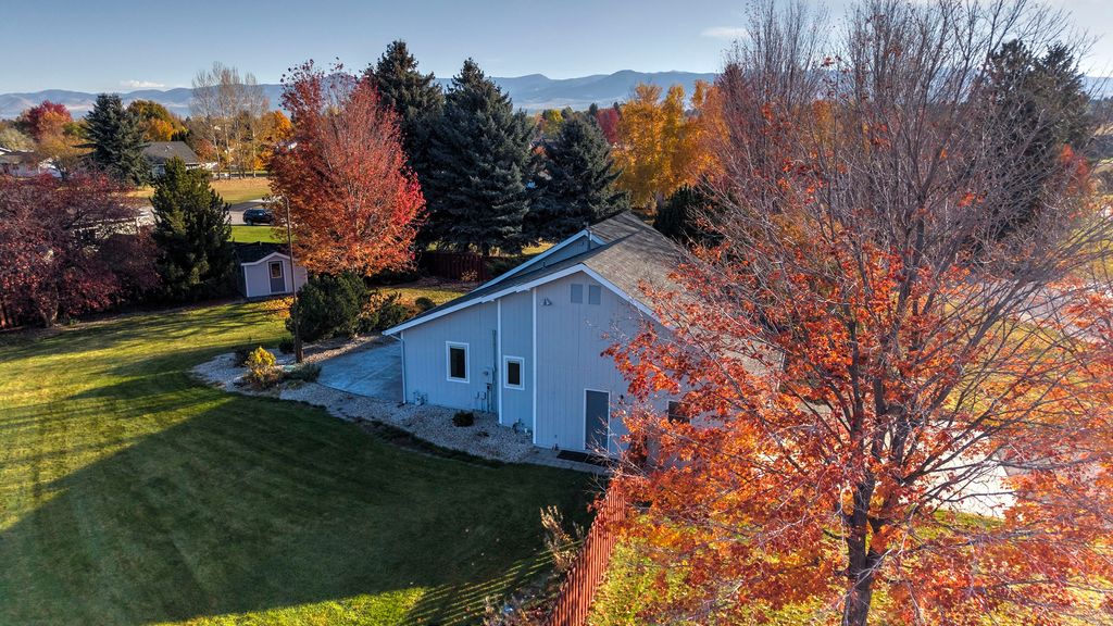 315 Noland Drive, Hamilton, MT 59840 photo 3