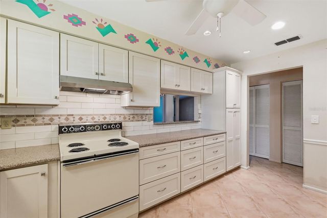3251 MCMATH DRIVE, Palm Harbor, FL 34684