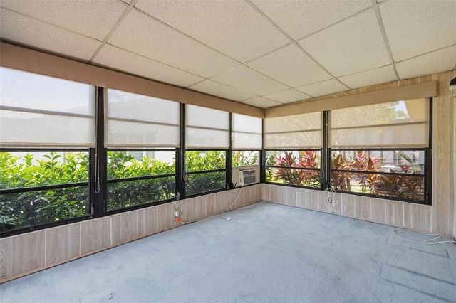 3251 MCMATH DRIVE, Palm Harbor, FL 34684