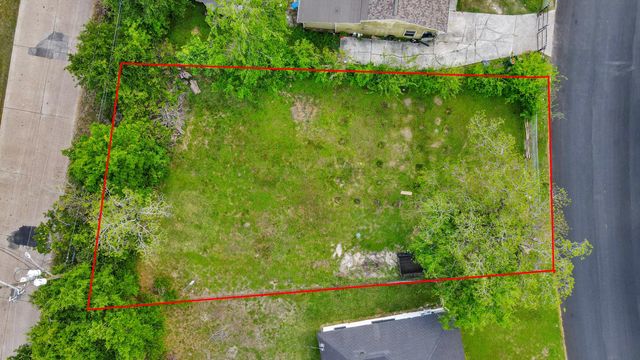 6711 Crestmont Street, Houston, TX 77033