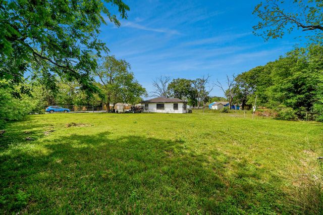 6711 Crestmont Street, Houston, TX 77033