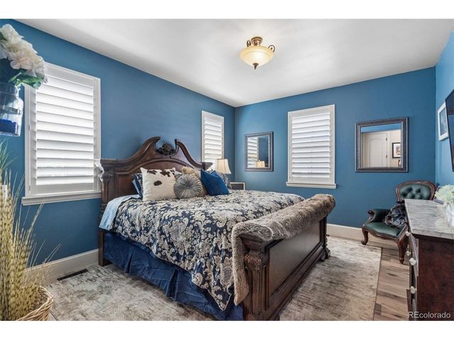 10608 Ladera Dr, Lone Tree, CO 80124