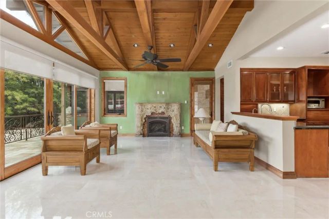 204 Saint Catherine, Redlands, CA 92374