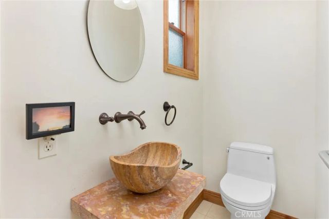 204 Saint Catherine, Redlands, CA 92374