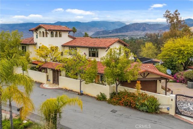 204 Saint Catherine, Redlands, CA 92374