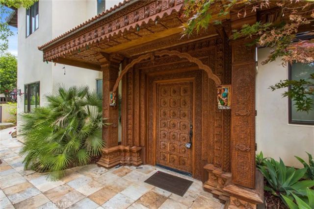 204 Saint Catherine, Redlands, CA 92374