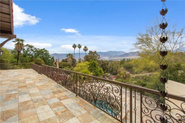 204 Saint Catherine, Redlands, CA 92374