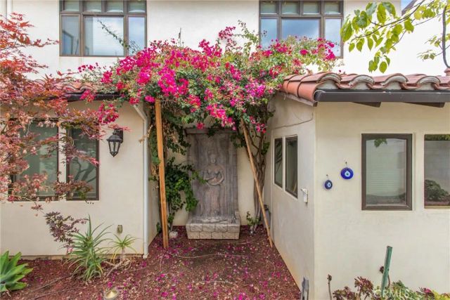 204 Saint Catherine, Redlands, CA 92374