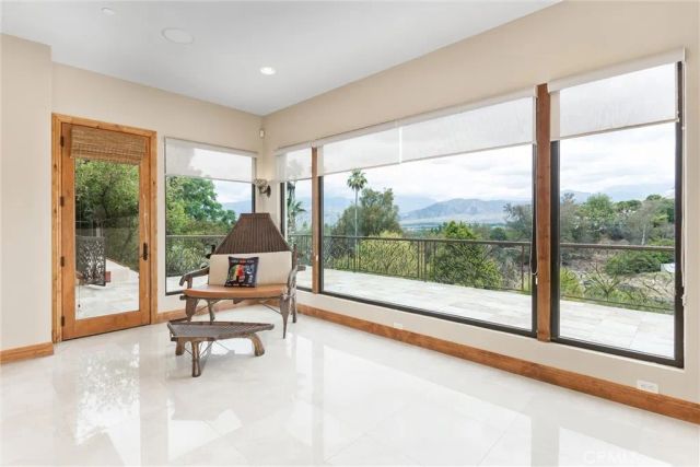204 Saint Catherine, Redlands, CA 92374