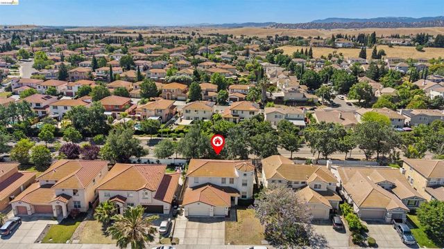 1900 Kern Mountain Way, Antioch, CA 94531