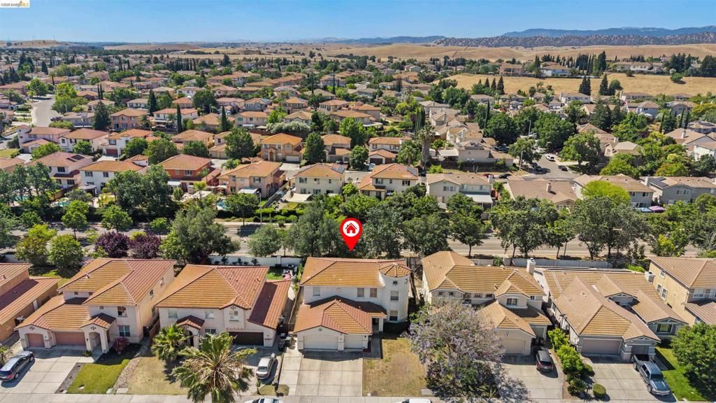 Image 41 of property listing at 1900 Kern Mountain Way, Antioch, CA 94531