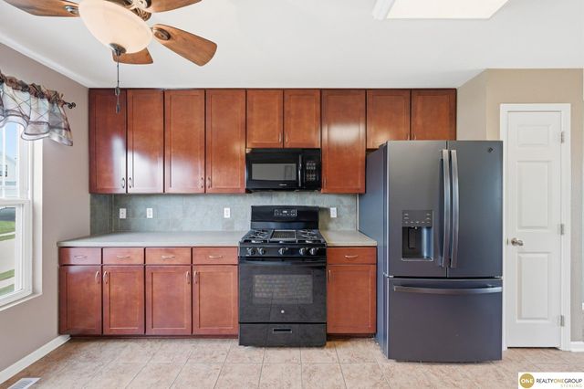 7026 N 88th Avenue, Omaha, NE 68122