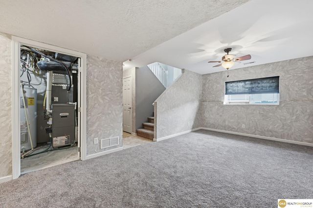 7026 N 88th Avenue, Omaha, NE 68122
